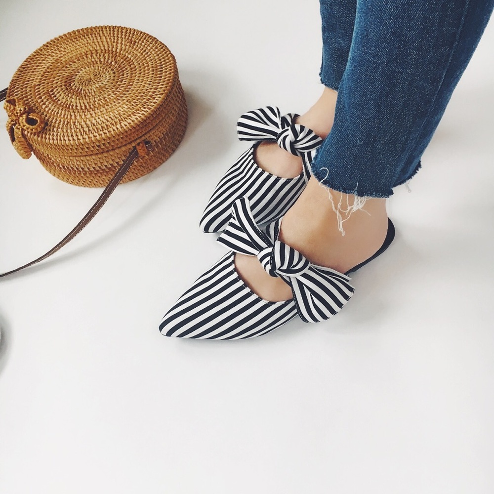 Last 1🆕Kyla Striped Pointy Toe Bow Mules - Picture 6 of 6